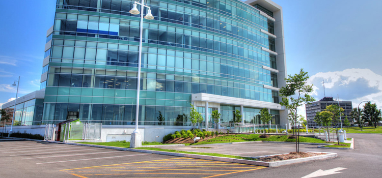 commercial glass door repair Del Aire